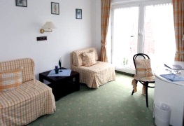Wohnbereich-Zimmer-17-18-n3